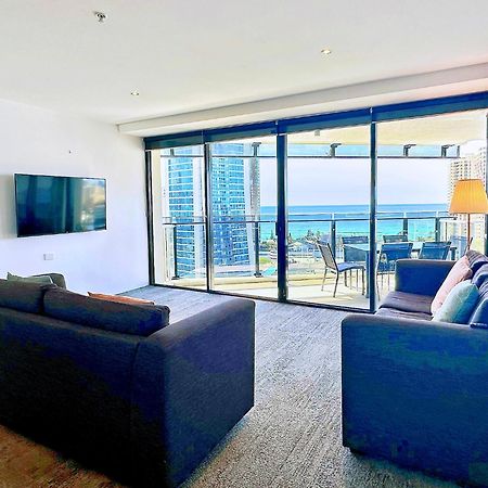 Circle On Cavill Surfers Paradise Apartments-Holiday Paradise Gold Coast Room photo