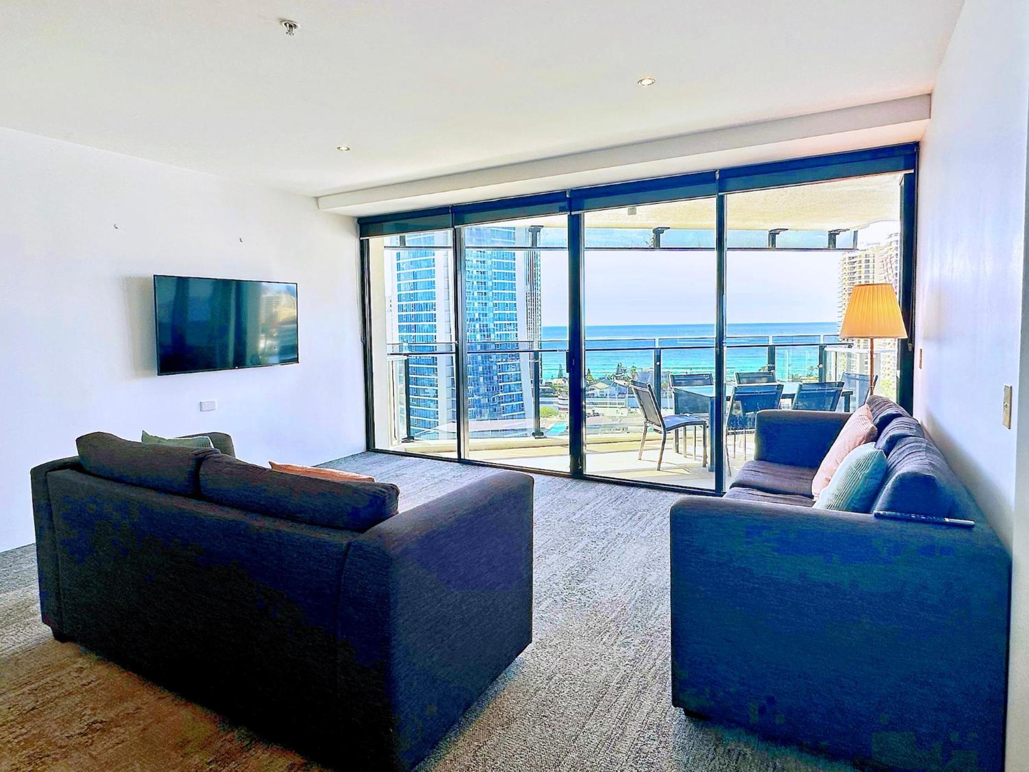 Circle On Cavill Surfers Paradise Apartments-Holiday Paradise Gold Coast Room photo