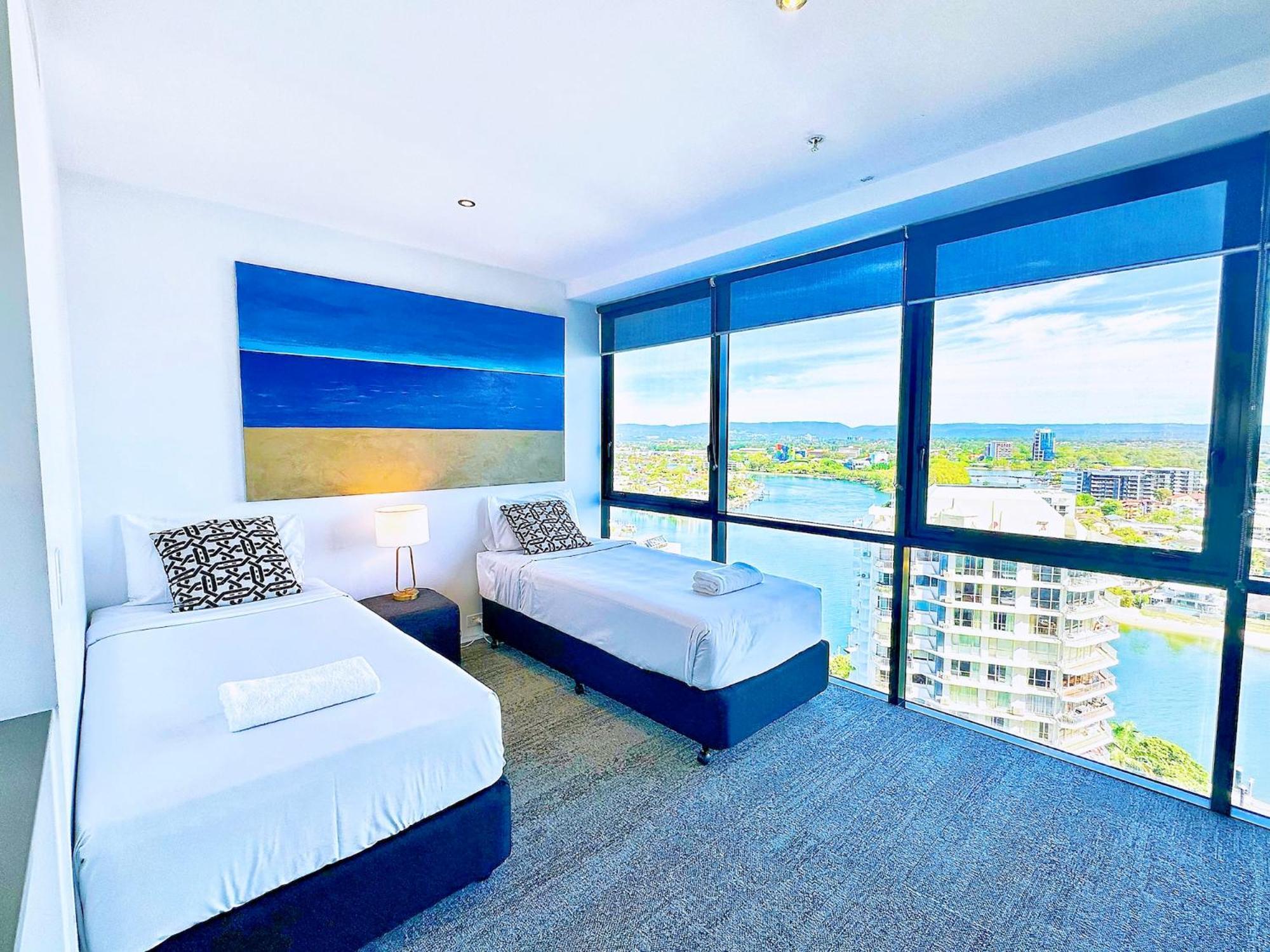 Circle On Cavill Surfers Paradise Apartments-Holiday Paradise Gold Coast Room photo